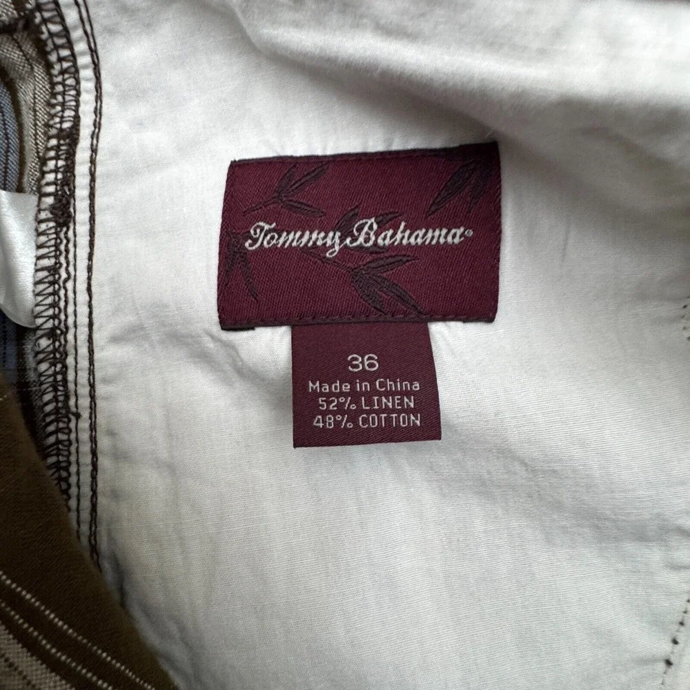 Tommy‎ Bahama Shorts Men's Size 38 (36in. x 10in. Actual Size) Brown Plaid